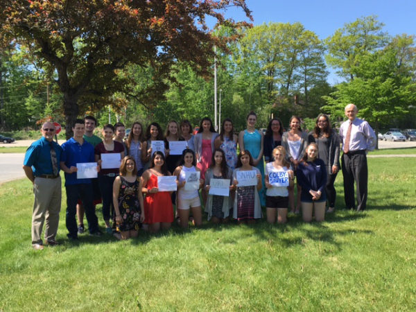 Students outside in a group photo